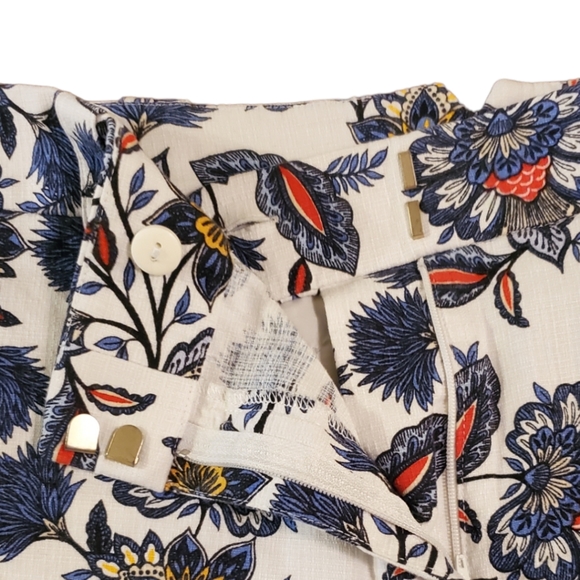 Loft Riviera Floral Print Shorts - Picture 13 of 15
